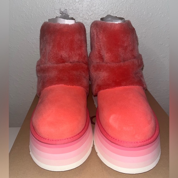 UGG Mini Sherpa Corduroy Platform Boot NIB 11US CHURRO UGGS in NANTUCKET CORAL - Picture 5 of 10